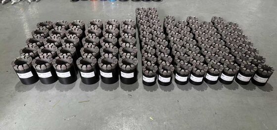 융통 된 다이아몬드 코어 비트 혼합 분쇄 된 결함 지질학에서 장수 도구와 최소한의 유지 관리를 제공하는